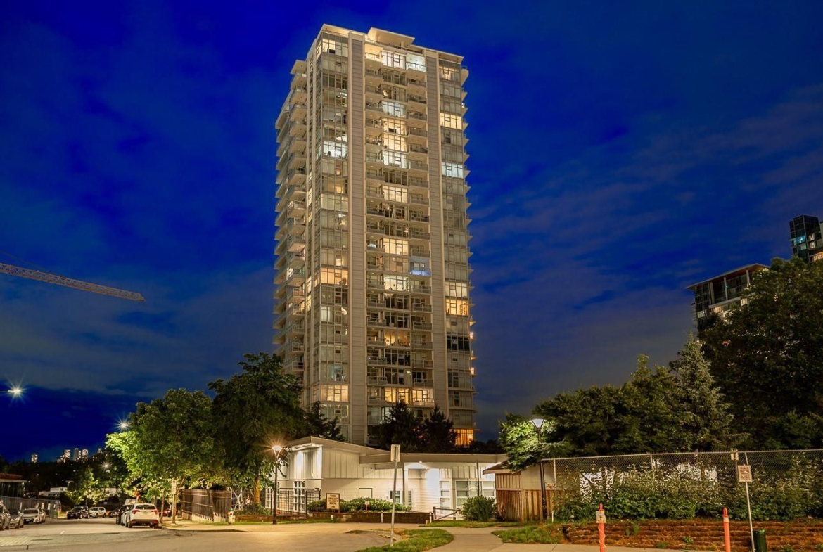 2903 2289 YUKON CRESCENT, Burnaby BC V5C 0B2