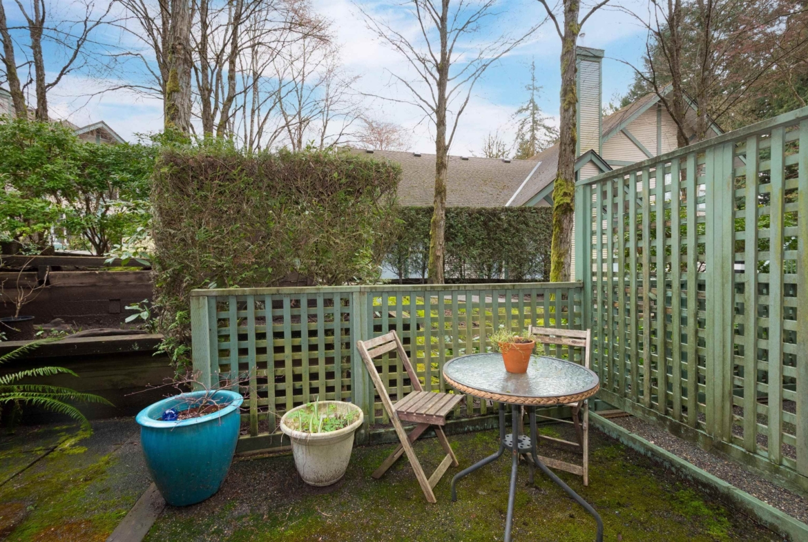 20 65 Foxwood Drive