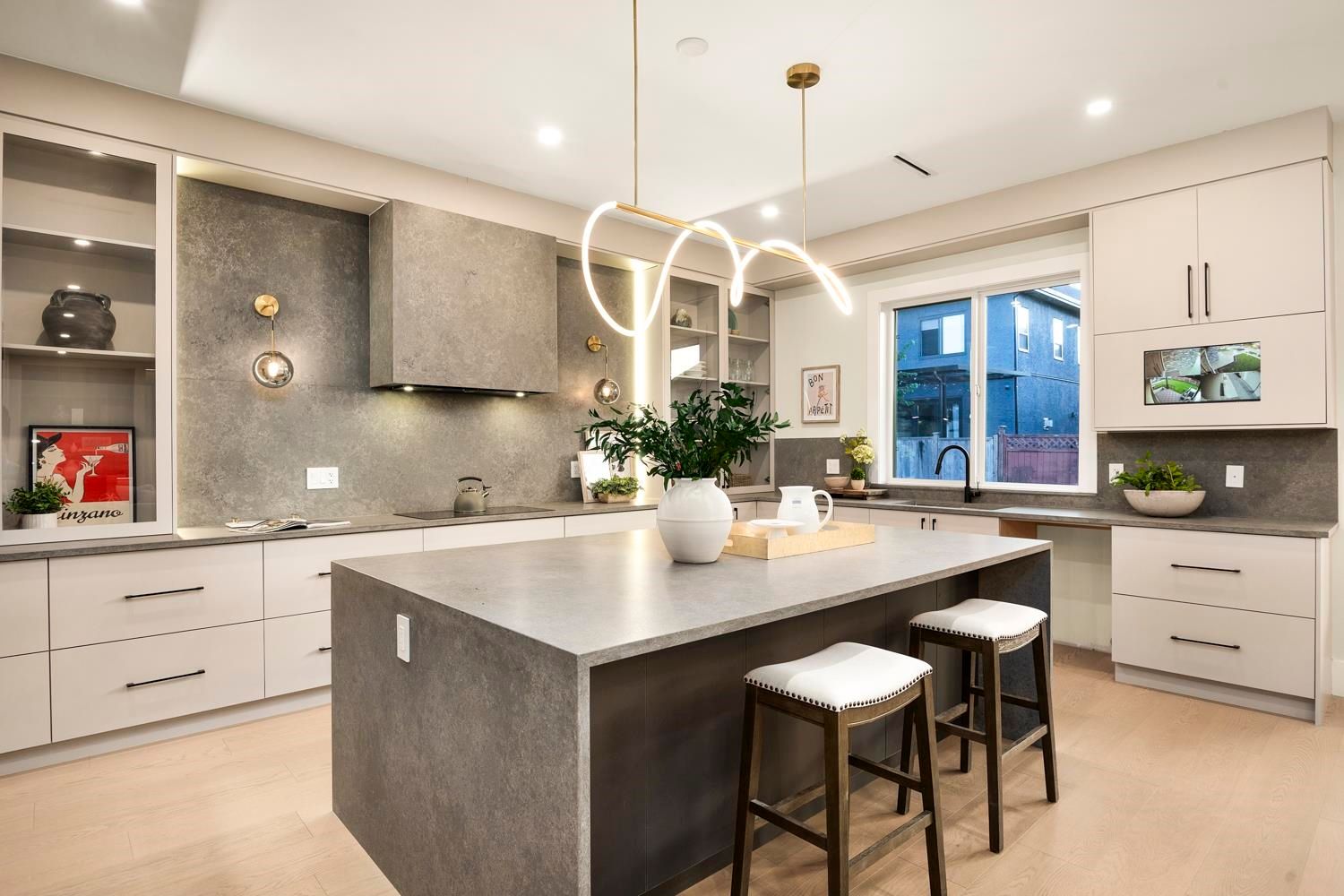 10141 172A STREET, Surrey BC V4N 4H6