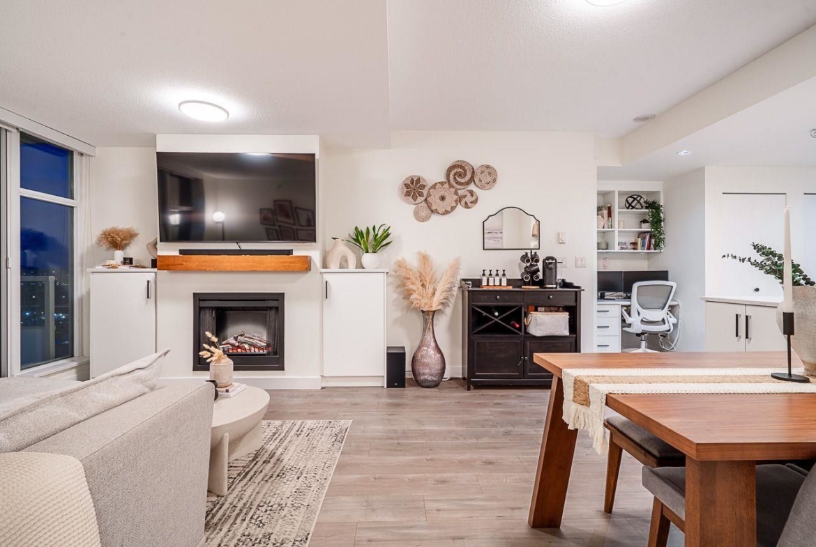 2903 2289 YUKON CRESCENT, Burnaby BC V5C 0B2