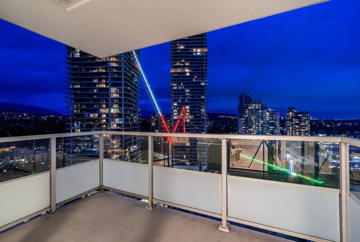 2903 2289 YUKON CRESCENT, Burnaby BC V5C 0B2