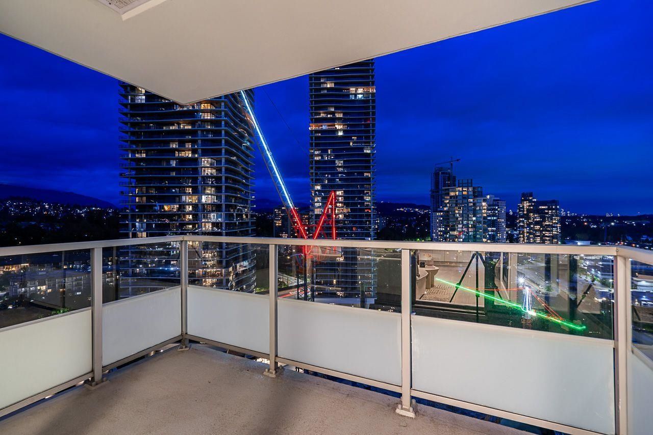 2903 2289 YUKON CRESCENT, Burnaby BC V5C 0B2