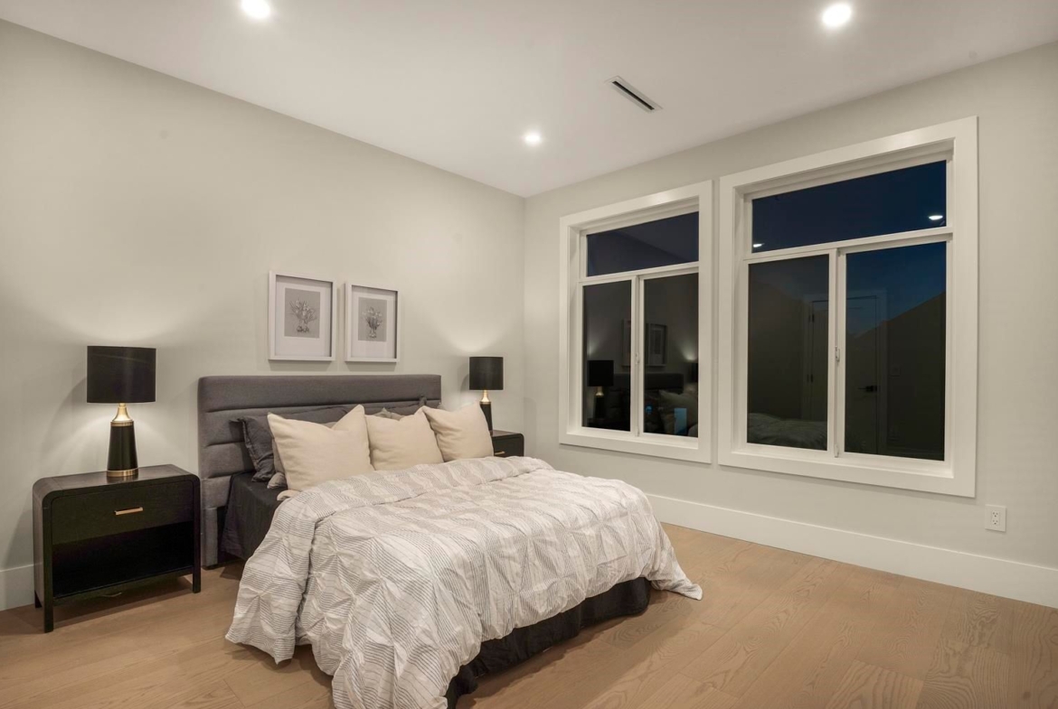 10141 172A STREET, Surrey BC V4N 4H6
