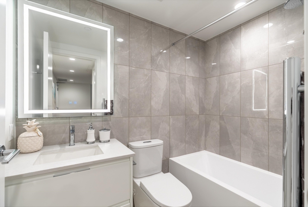 1306 5685 HALLEY AVENUE, Burnaby BC V5H 0L9