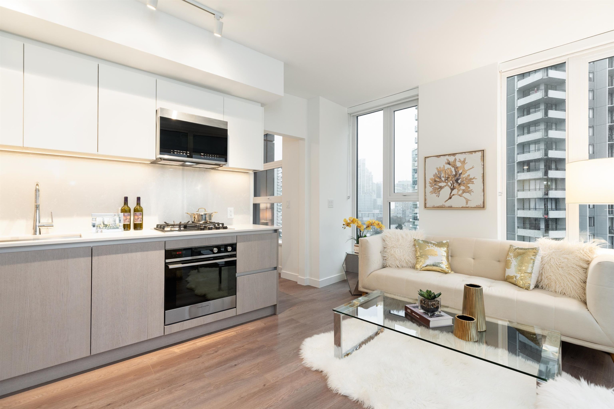 1306 5685 HALLEY AVENUE, Burnaby BC V5H 0L9