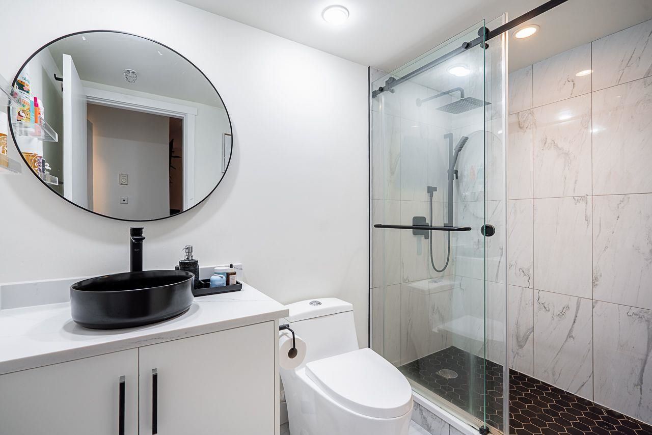 2903 2289 YUKON CRESCENT, Burnaby BC V5C 0B2