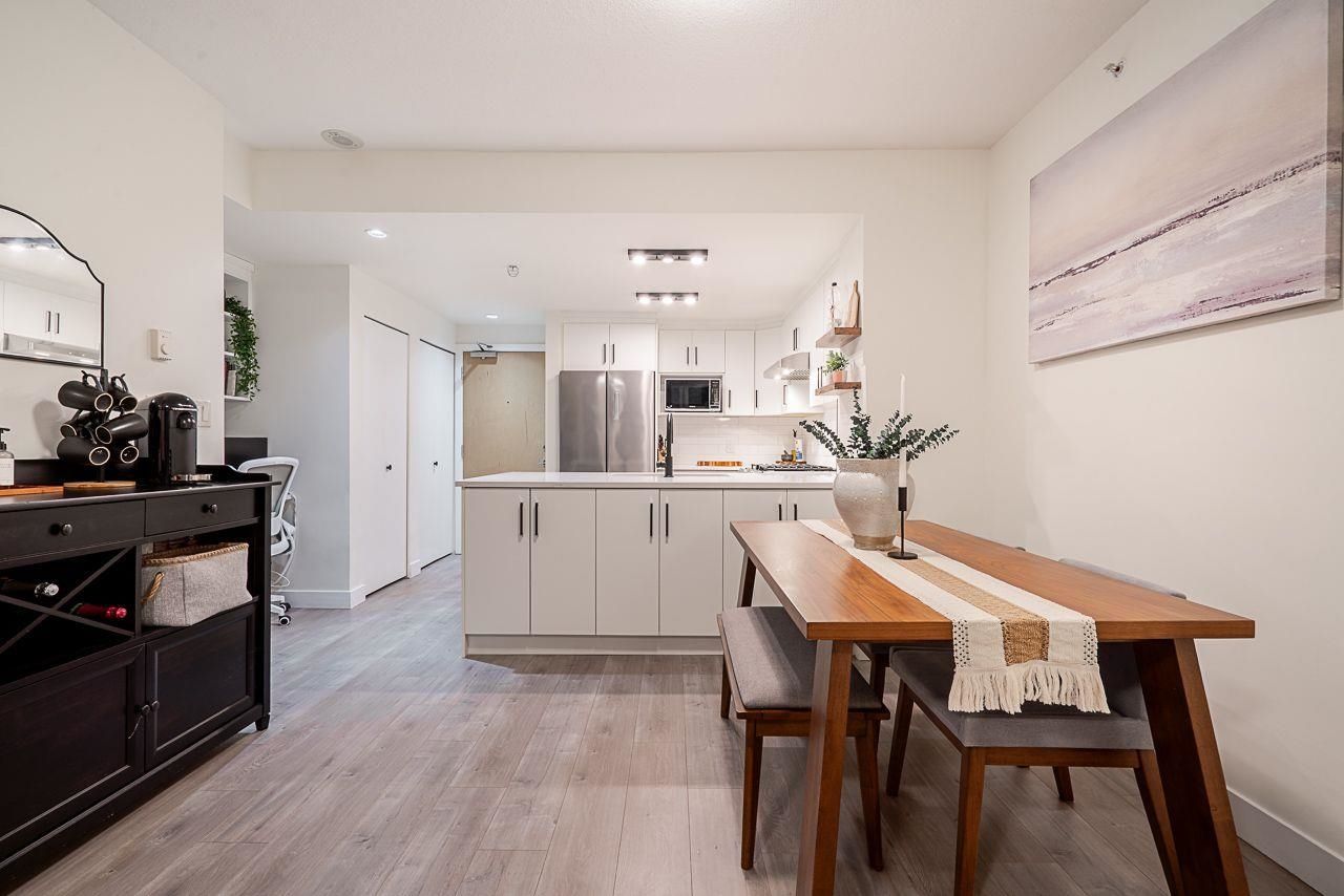 2903 2289 YUKON CRESCENT, Burnaby BC V5C 0B2