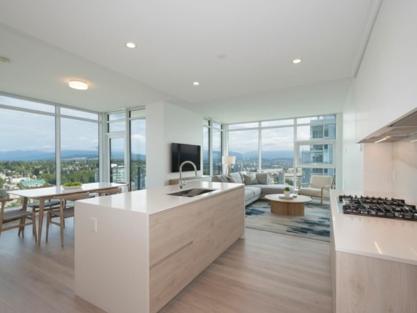4004 680 Quayside Drive
