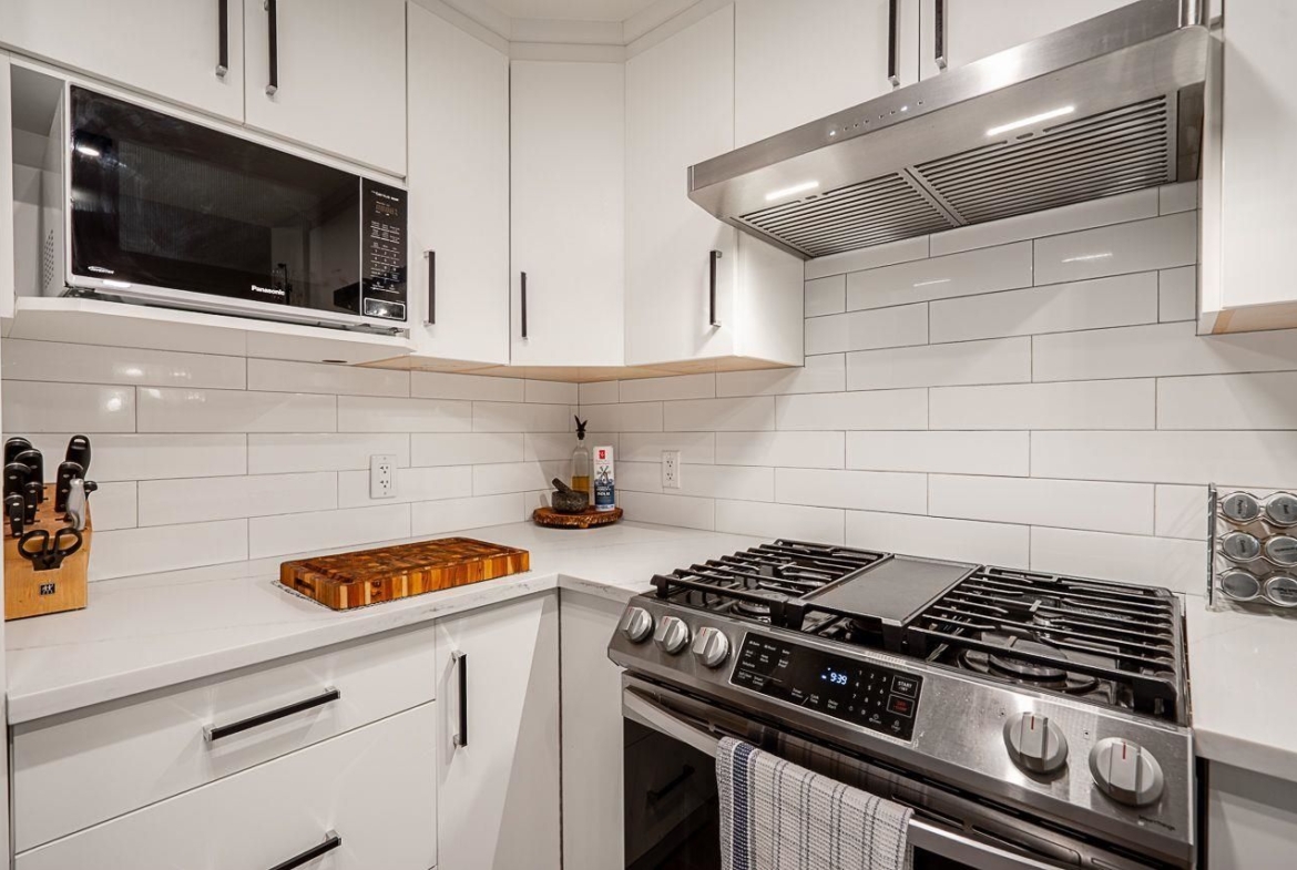 2903 2289 YUKON CRESCENT, Burnaby BC V5C 0B2